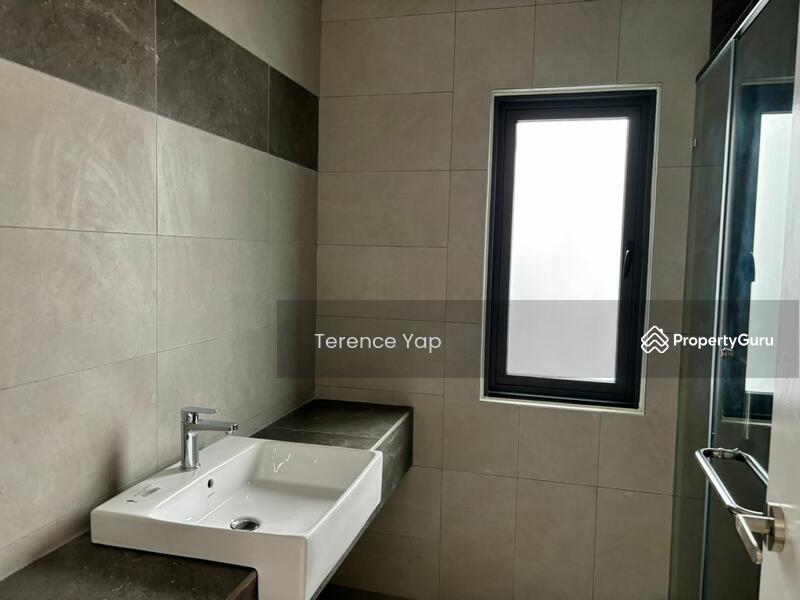 2-storey Terraced House for Sale in Sungai Buloh (Selangor) - Terence Yap - PropertyGuru.com.my