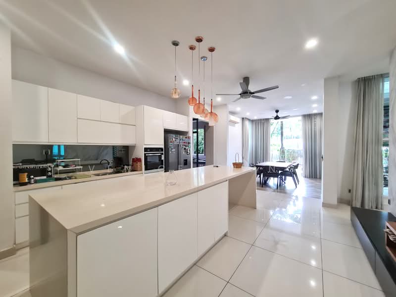 Semi-Detached House for Sale in Bandar Kinrara (Selangor) - Venice Chong - Kitchen - PropertyGuru.com.my