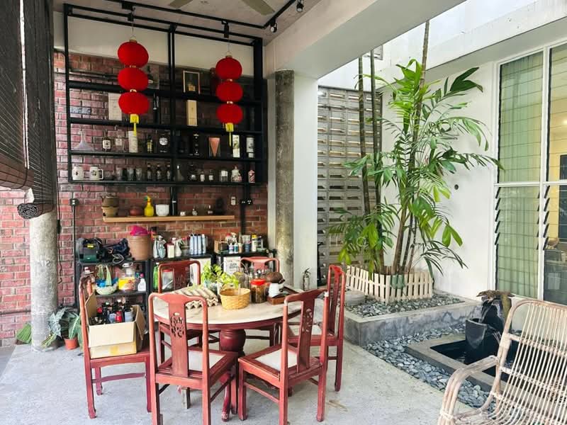 Semi-Detached House for Sale in Bandar Kinrara (Selangor) - Venice Chong - Dining Room - PropertyGuru.com.my