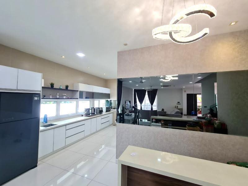 Rumah Berkembar untuk Dijual di Bandar Kinrara (Selangor) - Venice Chong - Kitchen - PropertyGuru.com.my