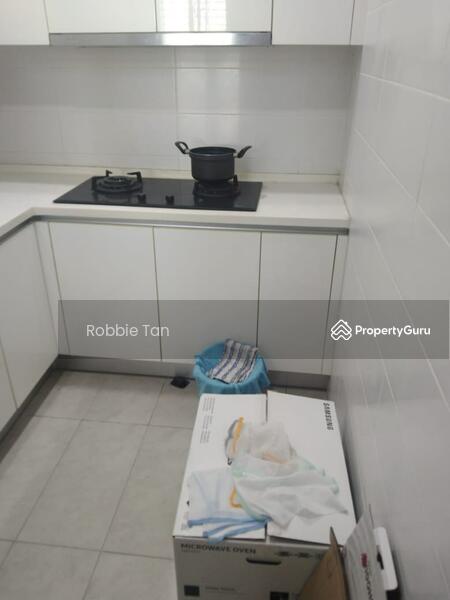 For Sale - Paragon Residences @ Straits View