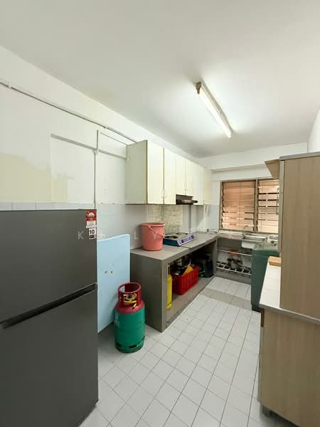 Condominium for Rent at O.G. Heights - Kelly Kok - Kitchen - PropertyGuru.com.my