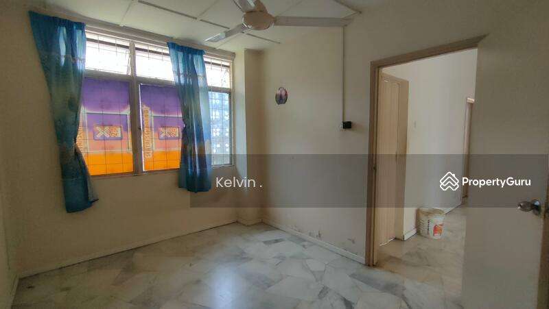 Bungalow for Sale in Bandar Bukit Beruntung (Bukit Beruntung) - Kelvin . - PropertyGuru.com.my