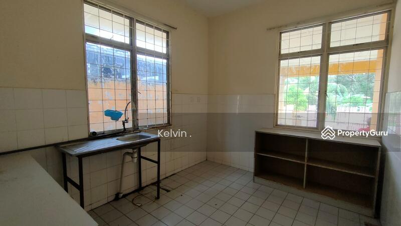 Bungalow for Sale in Bandar Bukit Beruntung (Bukit Beruntung) - Kelvin . - PropertyGuru.com.my