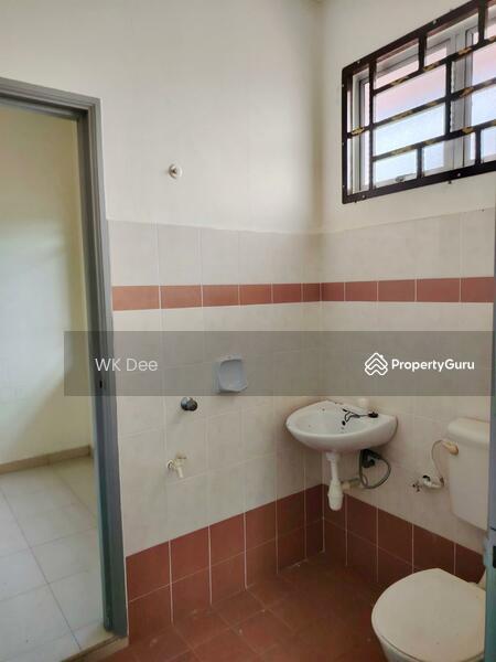 2-storey Terraced House for Sale in Batu Pahat (Johor) - WK Dee - PropertyGuru.com.my