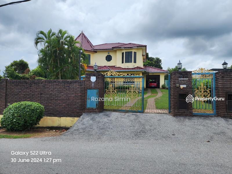 For Sale - HUGE LAND, 2STOREY BUNGALOW, TAMAN TKK PORT DICKSON