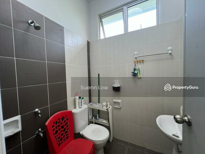 Rumah Berkembar untuk Dijual di Johor Bahru (Johor) - Suenn Low - PropertyGuru.com.my