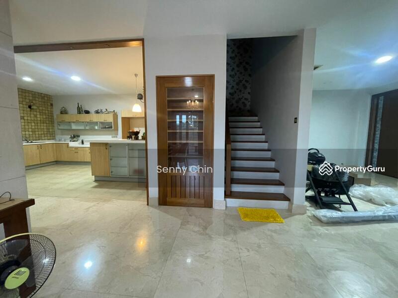 For Sale - Danau Mas