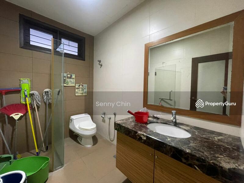 For Sale - Danau Mas