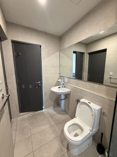Condominium for Rent at Atwater : Service Residences - Jessica Choong - Bathroom - PropertyGuru.com.my