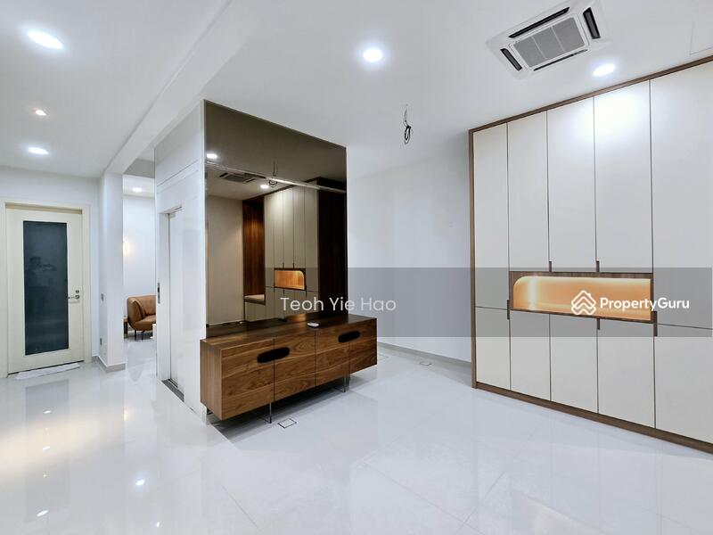 For Rent - KLGCC Resort : East Residence Townhouse