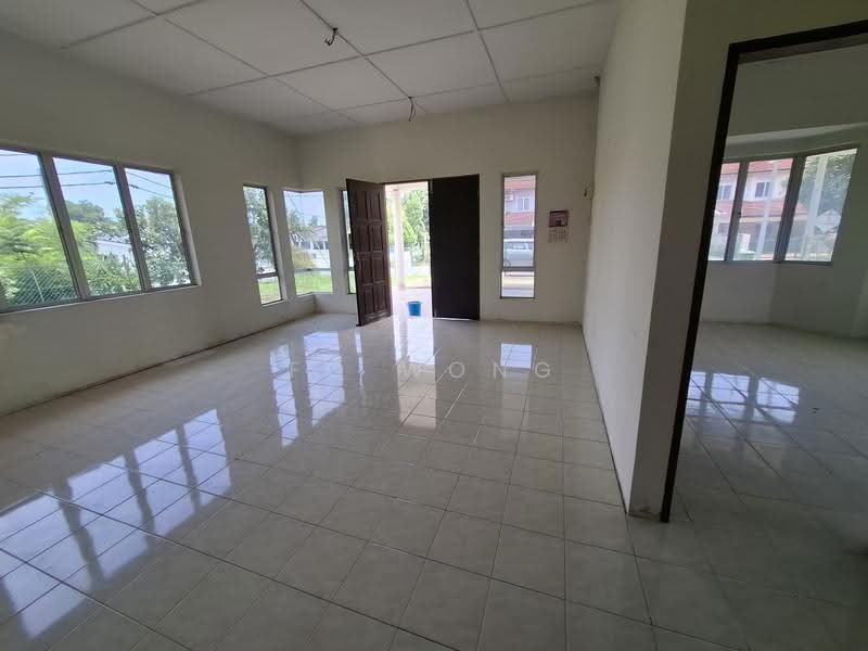 Bungalow House for Sale in Temerloh (Pahang) - FC Wong - Living Room - PropertyGuru.com.my