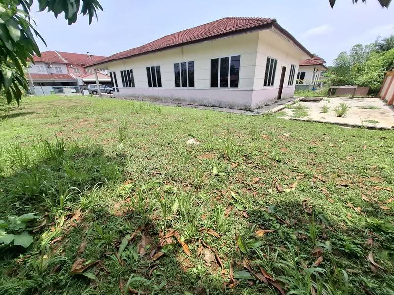 Bungalow House for Sale in Temerloh (Pahang) - FC Wong - Exterior - PropertyGuru.com.my