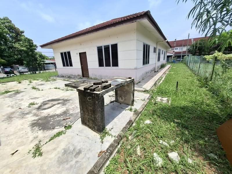 Bungalow House for Sale in Temerloh (Pahang) - FC Wong - Exterior - PropertyGuru.com.my