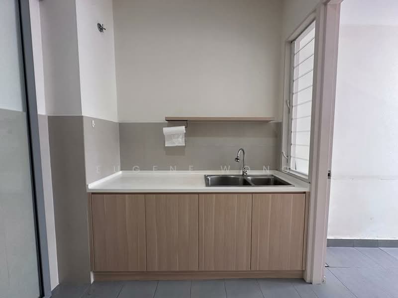 3-storey Terraced House for Sale in Seri Kembangan (Selangor) - Eugene Wong - Kitchen - PropertyGuru.com.my