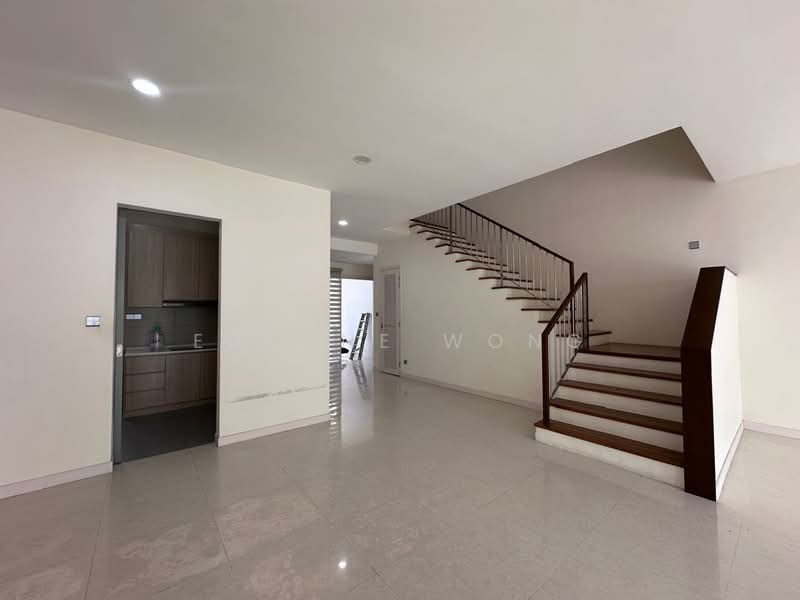 3-storey Terraced House for Sale in Seri Kembangan (Selangor) - Eugene Wong - Interior - PropertyGuru.com.my