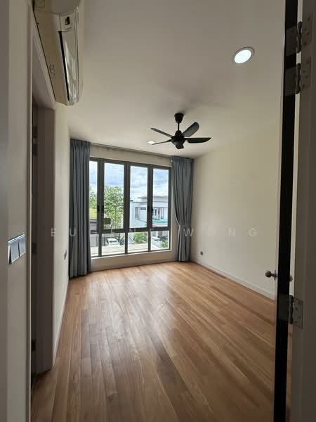 3-storey Terraced House for Sale in Seri Kembangan (Selangor) - Eugene Wong - Interior - PropertyGuru.com.my