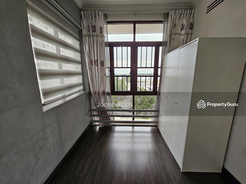 For Rent - The Golden Coast