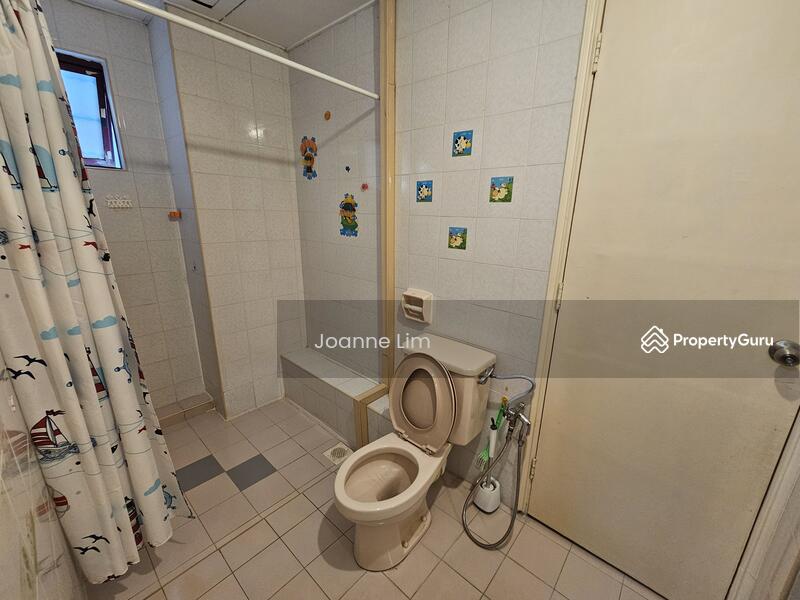 For Rent - The Golden Coast