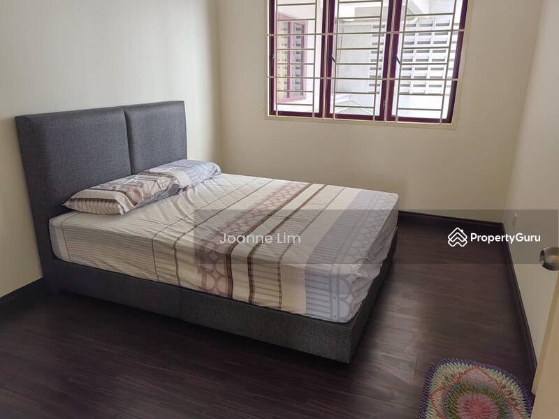 For Rent - The Golden Coast