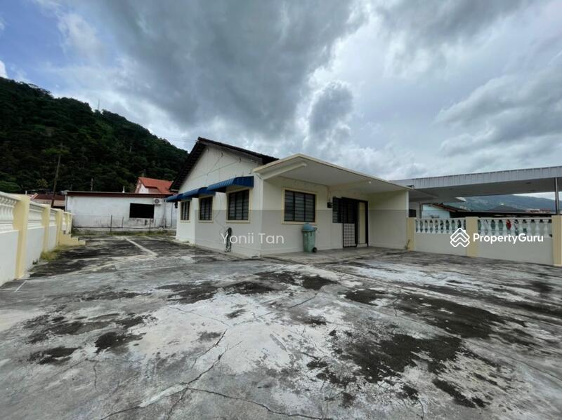 For Sale - Paya Terubong Lau Geok Swee 1 Storey Corner SemiD , Facing East