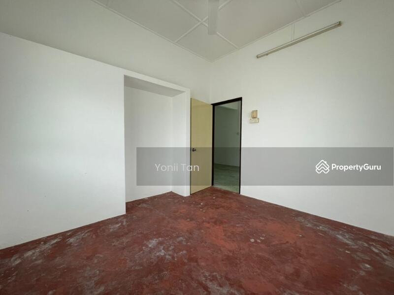 For Sale - Paya Terubong Lau Geok Swee 1 Storey Corner SemiD , Facing East