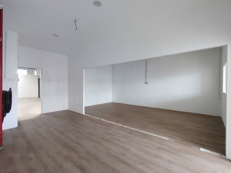 Factory for Sale in Sungai Buloh (Selangor) - Valerie Tang - Interior - PropertyGuru.com.my
