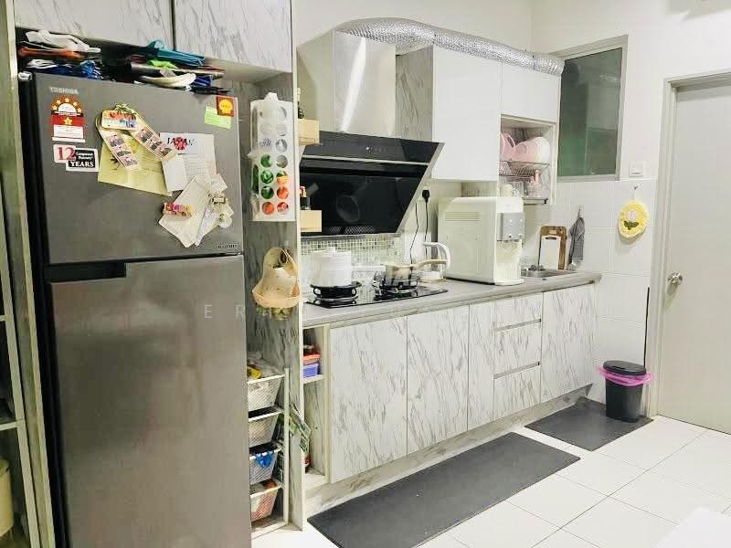 Kediaman Servis untuk Disewa di The Zizz @ Damansara North - Erin Yusof - Kitchen - PropertyGuru.com.my