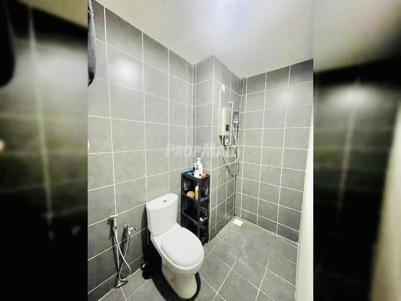 Kediaman Servis untuk Disewa di The Zizz @ Damansara North - Erin Yusof - Bathroom - PropertyGuru.com.my