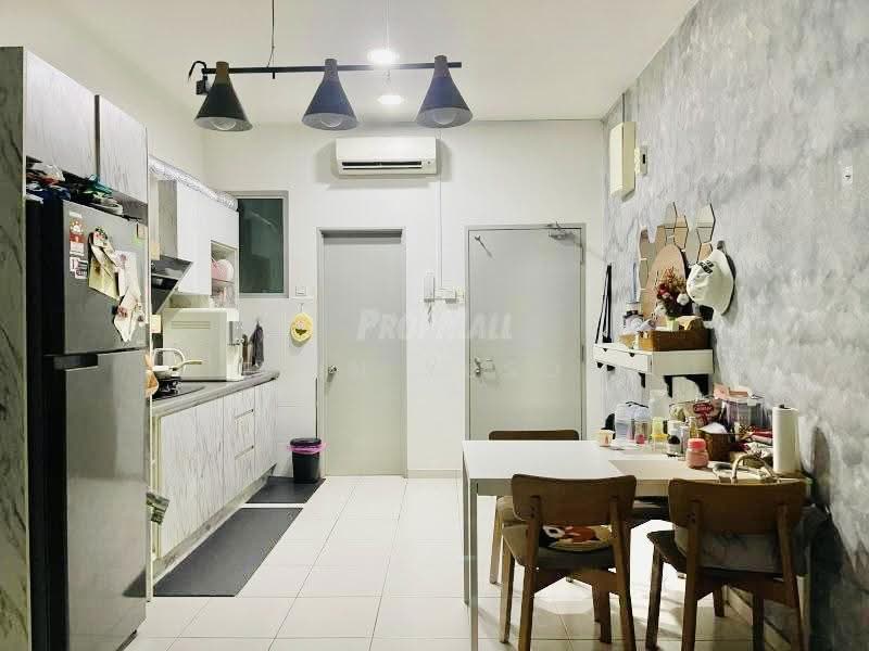 Kediaman Servis untuk Disewa di The Zizz @ Damansara North - Erin Yusof - Kitchen - PropertyGuru.com.my