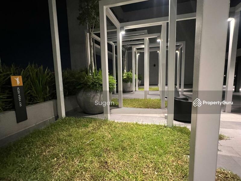 Sky Yoga deck
