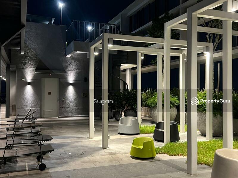 Sky Garden and Sky Yoga decks