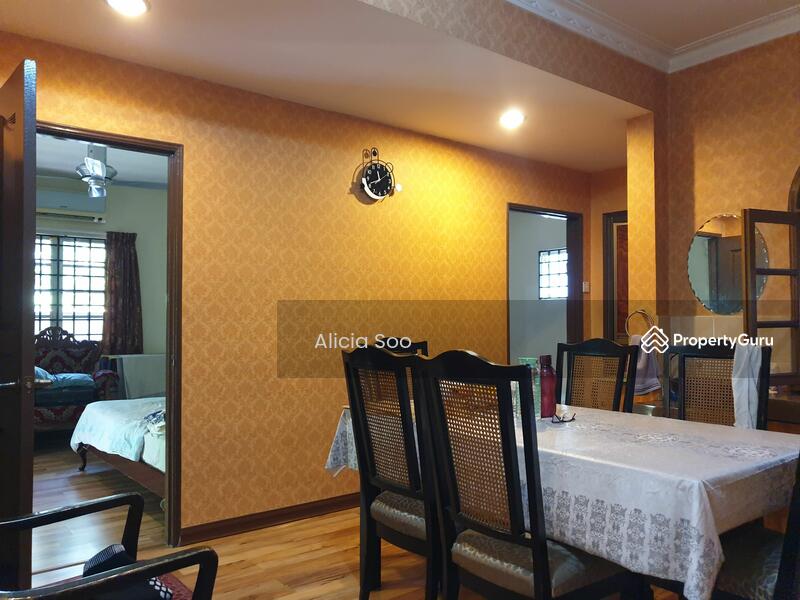 2-storey Terraced House for Sale in Bukit Rahman Putra (Sungai Buloh) - Alicia Soo - PropertyGuru.com.my