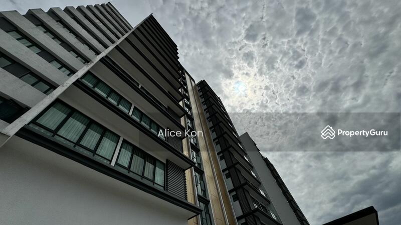 For Sale - Royal Richmond Gold