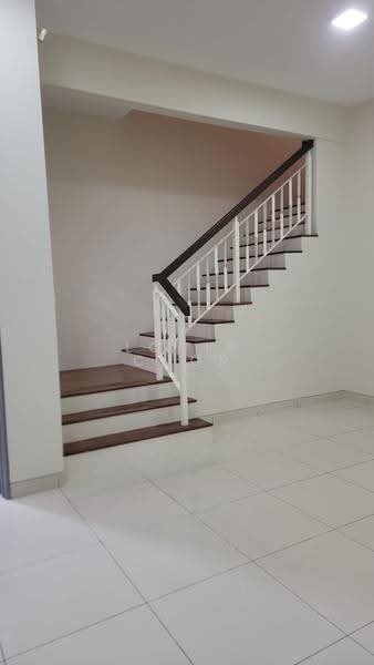 Rumah Teres 2-Tingkat untuk Disewa di Klang (Selangor) - Louis Chor - PropertyGuru.com.my