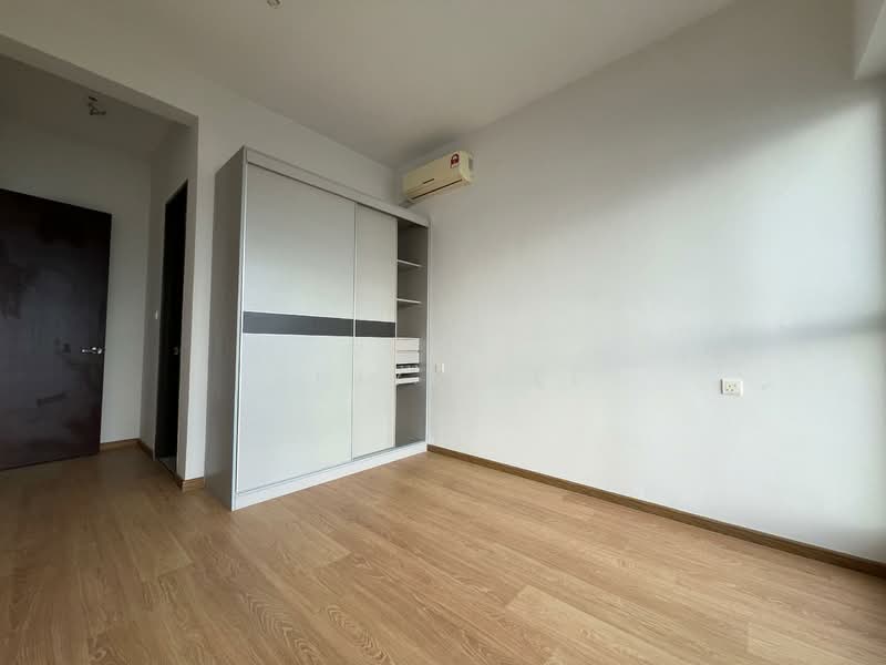 For Sale - Kings Bay @ Country Garden Danga Bay