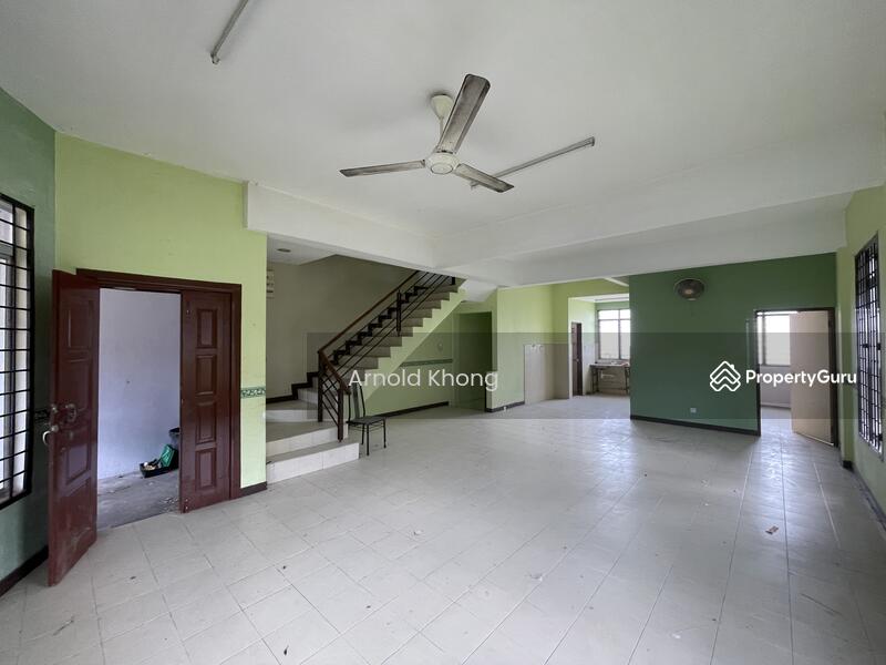 For Rent - Suria Grande