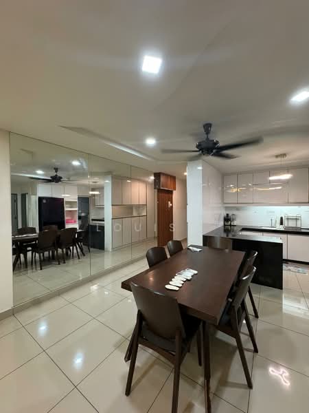 Condominium for Sale at Palace Court (Sri Istana) - Louis . - Kitchen - PropertyGuru.com.my