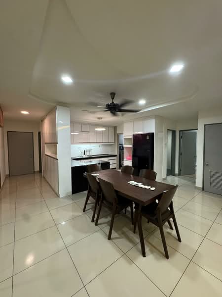Condominium for Sale at Palace Court (Sri Istana) - Louis . - Kitchen - PropertyGuru.com.my