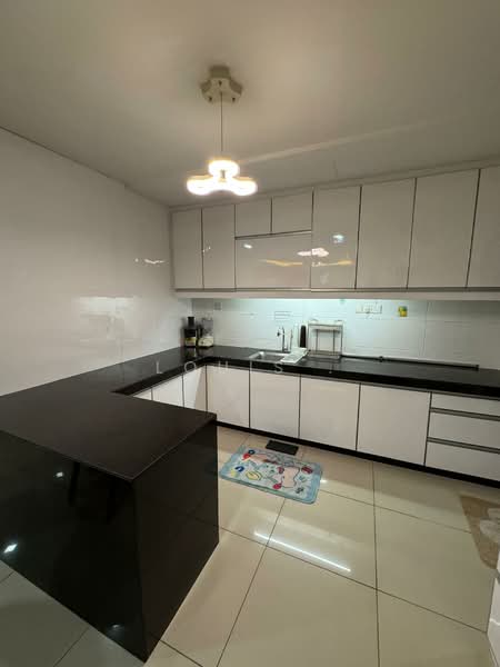 Condominium for Sale at Palace Court (Sri Istana) - Louis . - Kitchen - PropertyGuru.com.my
