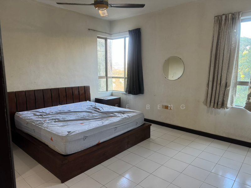 For Rent - Ritze Perdana 1