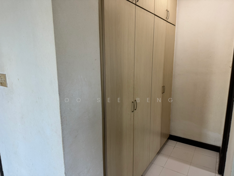 For Rent - Ritze Perdana 1