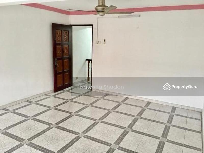 For Sale - END LOT 2 Storey Terrace House Seksyen 17 Shah Alam
