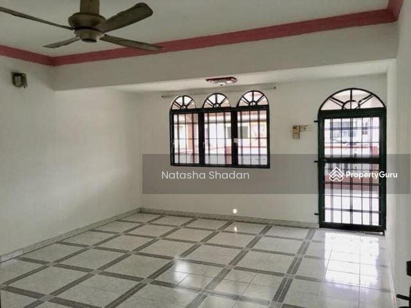 For Sale - END LOT 2 Storey Terrace House Seksyen 17 Shah Alam