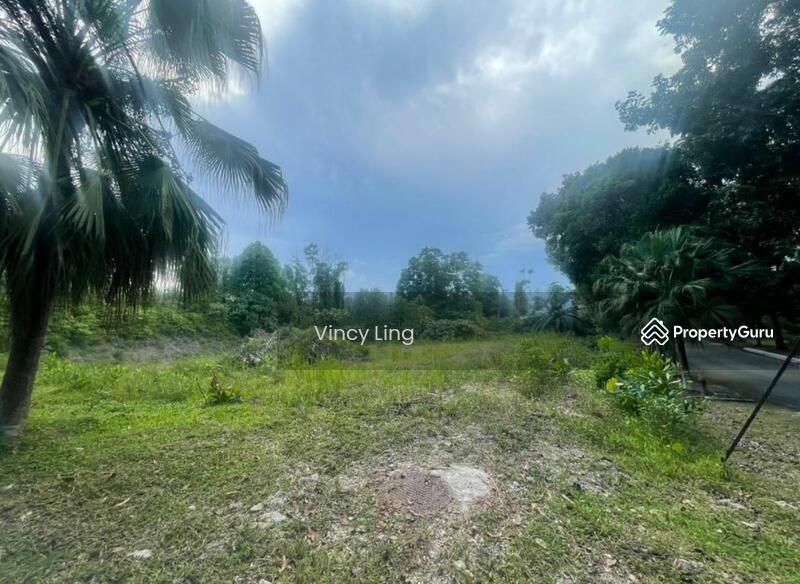For Sale - Bungalow Land East Ledang Height For Sales