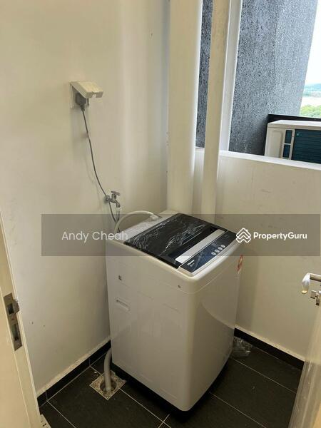 For Sale - D'Pristine