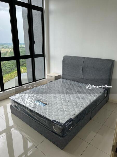 For Sale - D'Pristine