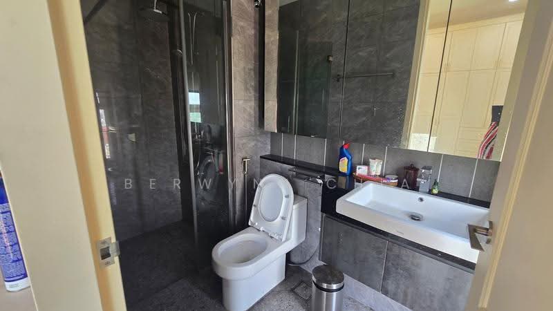 Condominium for Sale at Par 3 Condo & Condo Villa - Berwynn Chia - Bathroom - PropertyGuru.com.my