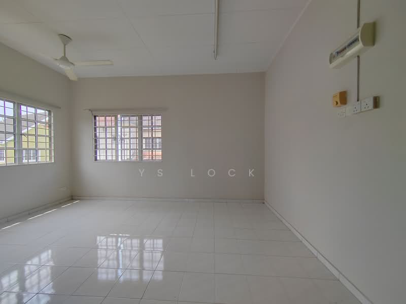 Rumah Banglo untuk Dijual di Kasturi Heights (Nilai) - YS Lock - Interior - PropertyGuru.com.my