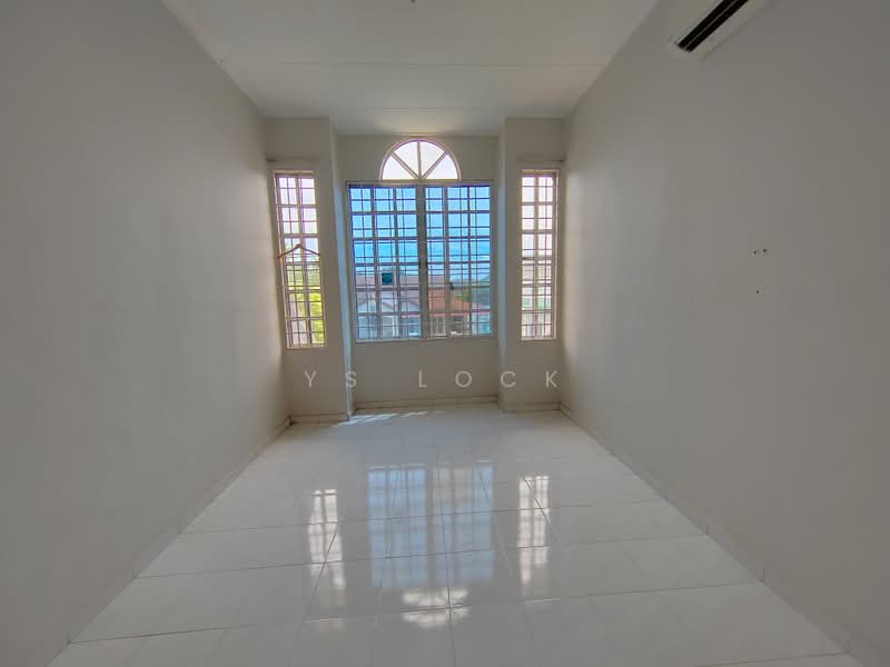 Rumah Banglo untuk Dijual di Kasturi Heights (Nilai) - YS Lock - Interior - PropertyGuru.com.my